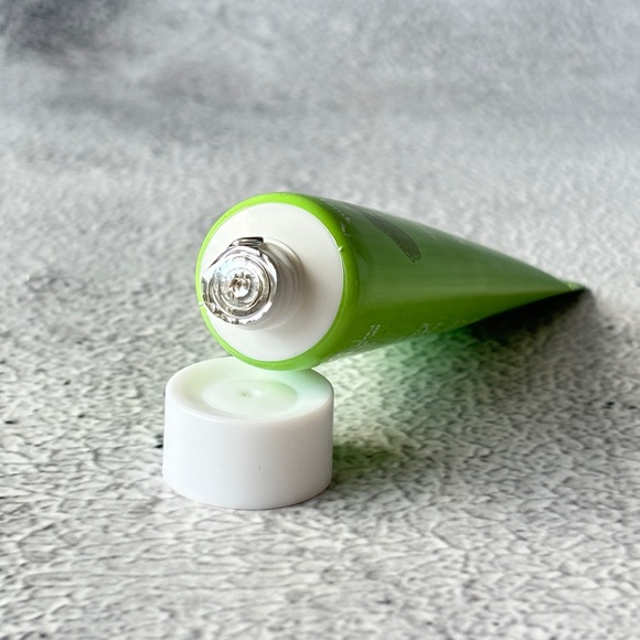 3/$20 Purlisse Kale & Vitamin K Face Cream Moisturizer - Picture 5 of 6